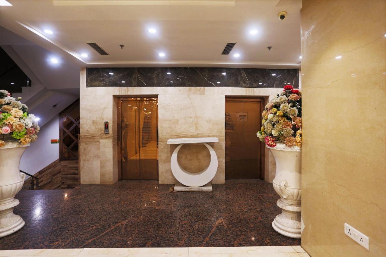 Hotel Capital O Green Palms Near Jhilmil Metro Station Nowe Delhi Zewnętrze zdjęcie