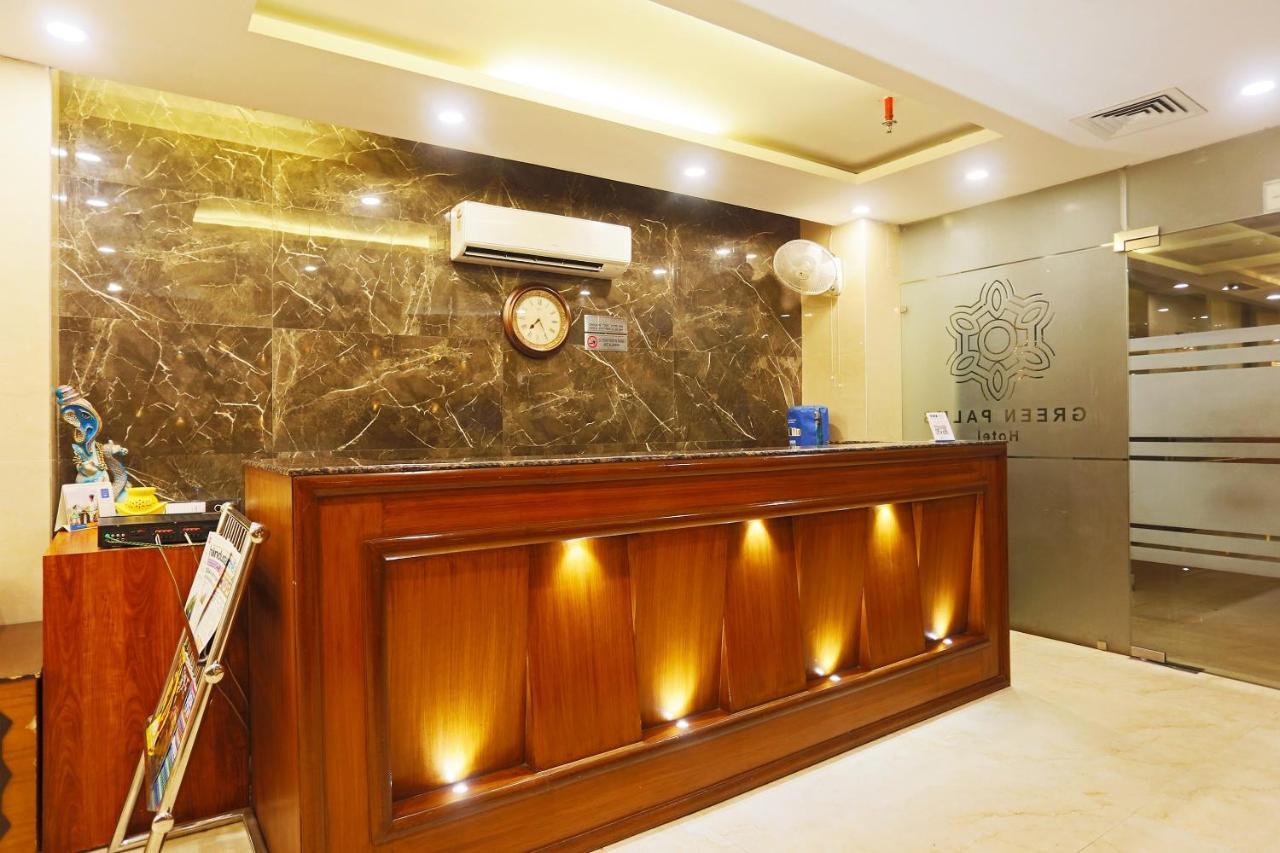 Hotel Capital O Green Palms Near Jhilmil Metro Station Nowe Delhi Zewnętrze zdjęcie