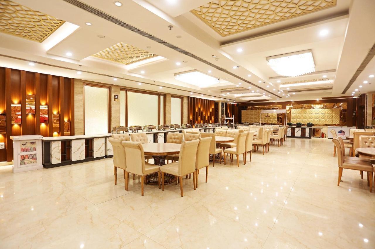 Hotel Capital O Green Palms Near Jhilmil Metro Station Nowe Delhi Zewnętrze zdjęcie