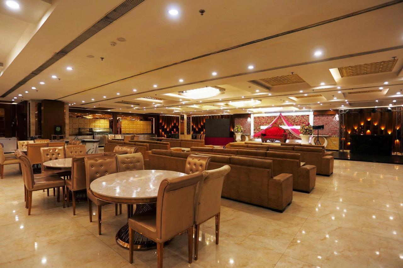 Hotel Capital O Green Palms Near Jhilmil Metro Station Nowe Delhi Zewnętrze zdjęcie