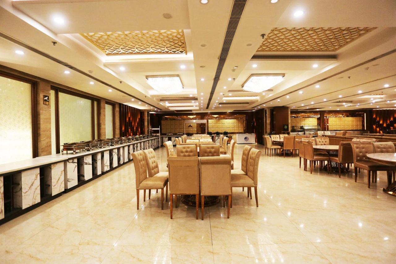Hotel Capital O Green Palms Near Jhilmil Metro Station Nowe Delhi Zewnętrze zdjęcie